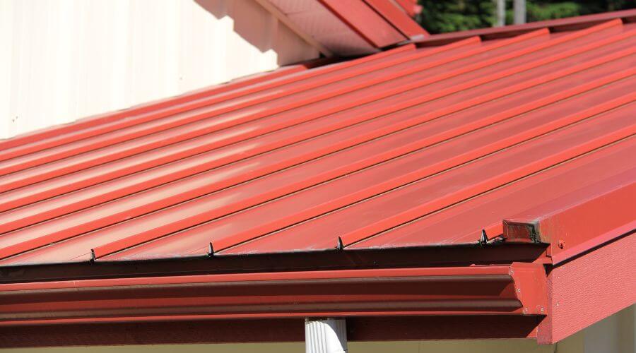 Professional gutter cleaning services in Oakford, IN